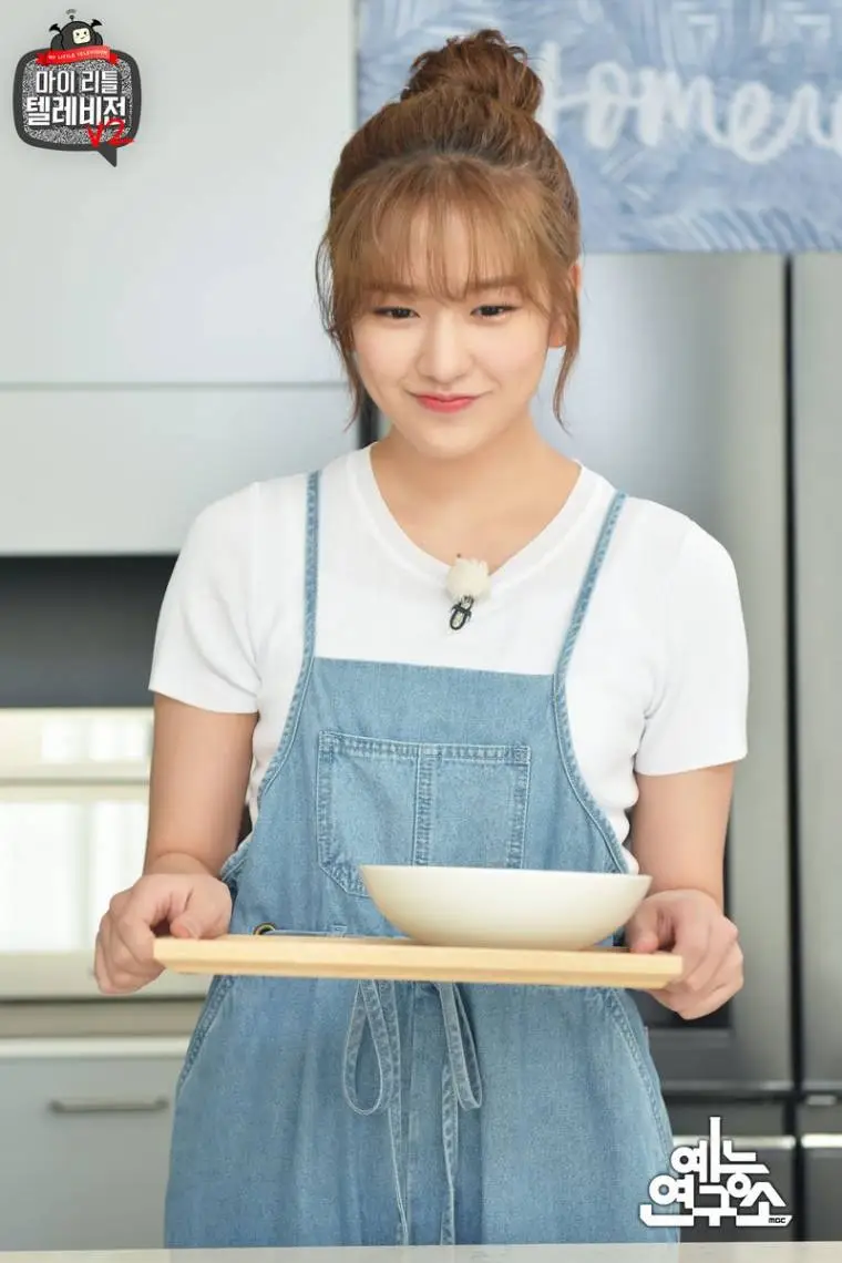 아이즈원 안유진 강혜원 (MBC 예능연구소)