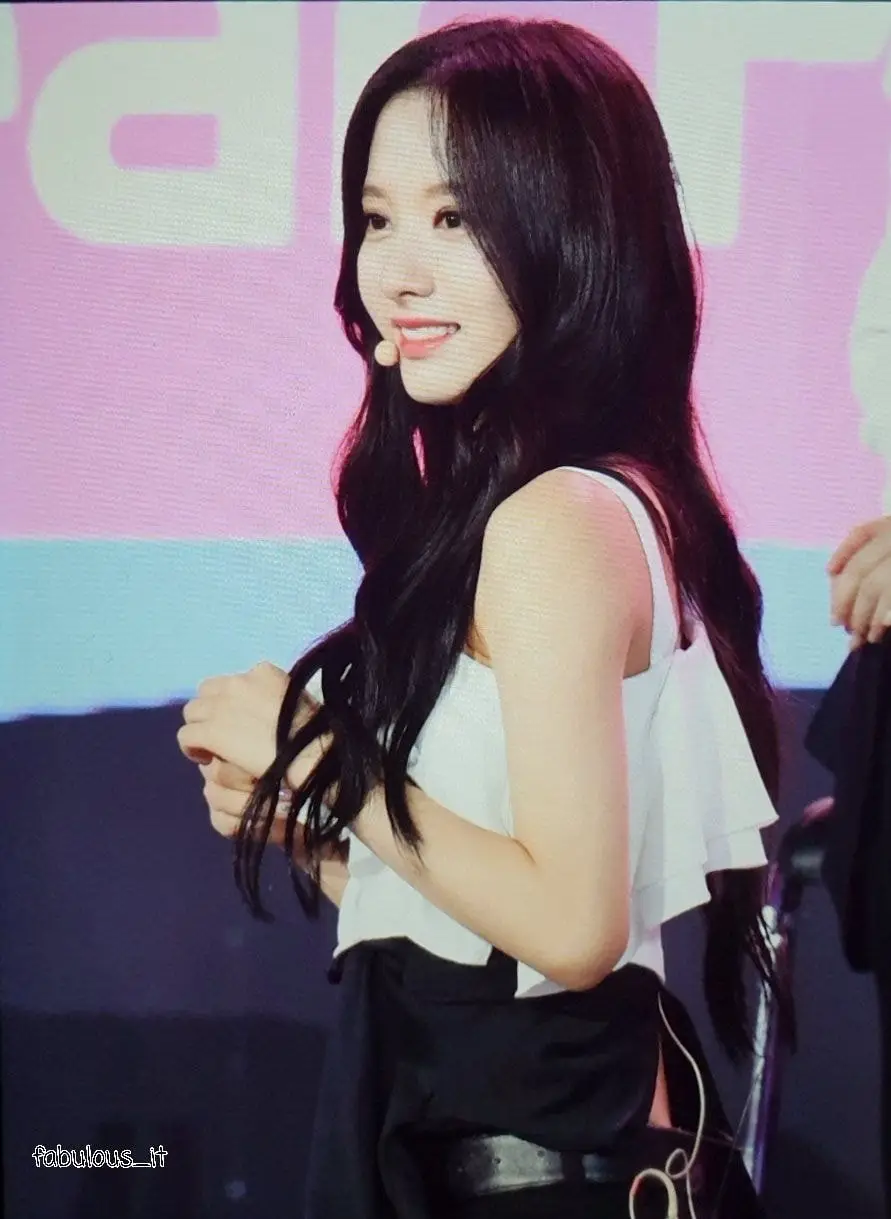 드디어 안대를 벗은 우주소녀 보나