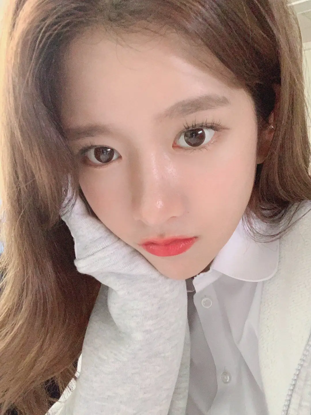 우주소녀 각 멤버별 교복 셀카