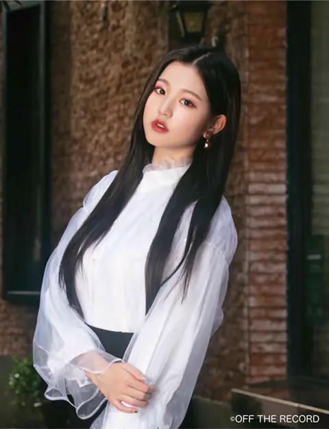 아이즈원 일본 3번째 싱글 앨범 [Vampire] 사쿠라, 장원영, 최예나, 조유리 티저