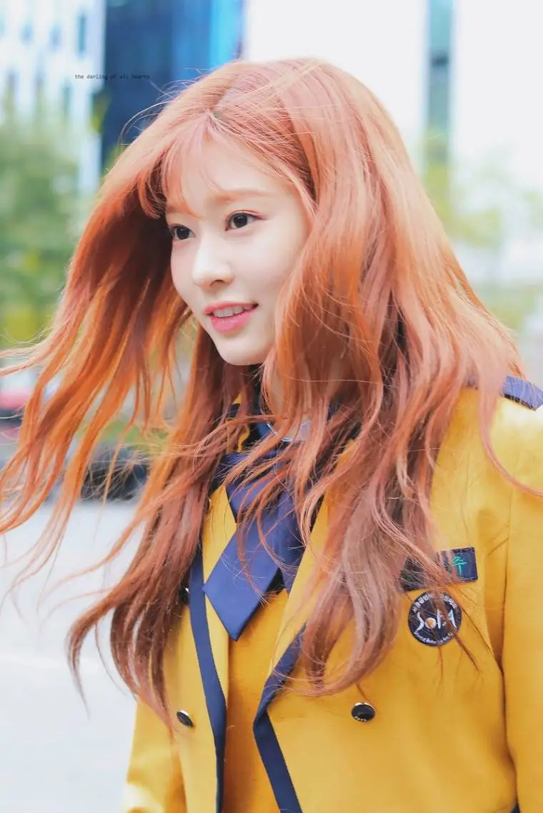 #아이즈원 #김민주 교복