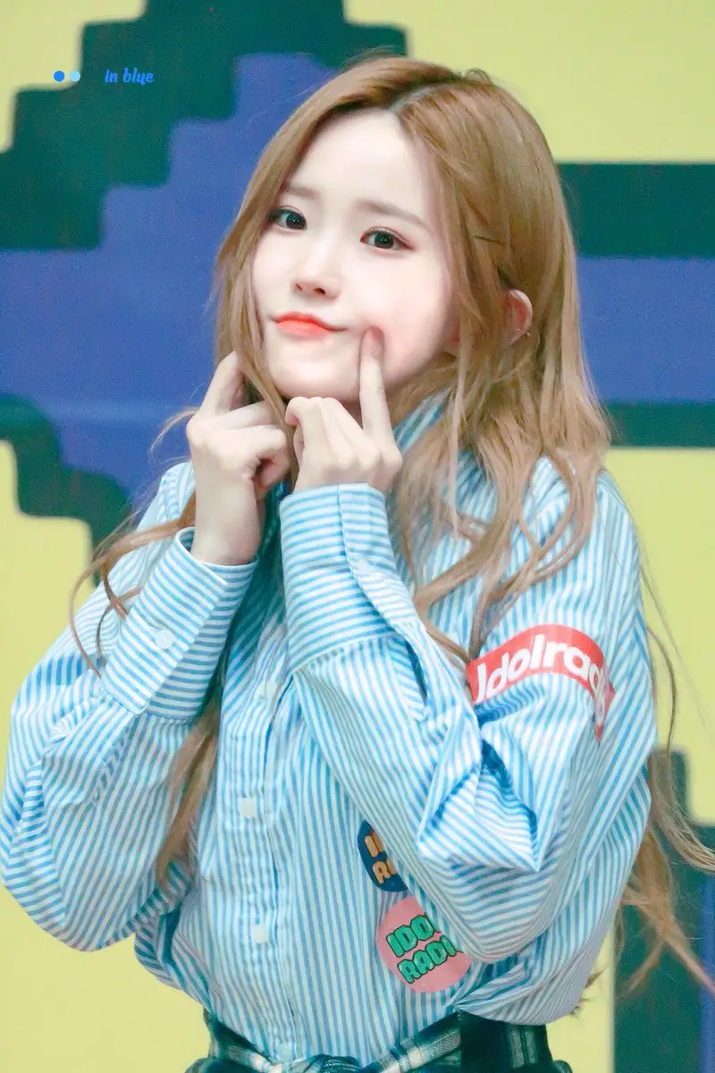 프로미스나인 송하영 (마리텔 셋째)