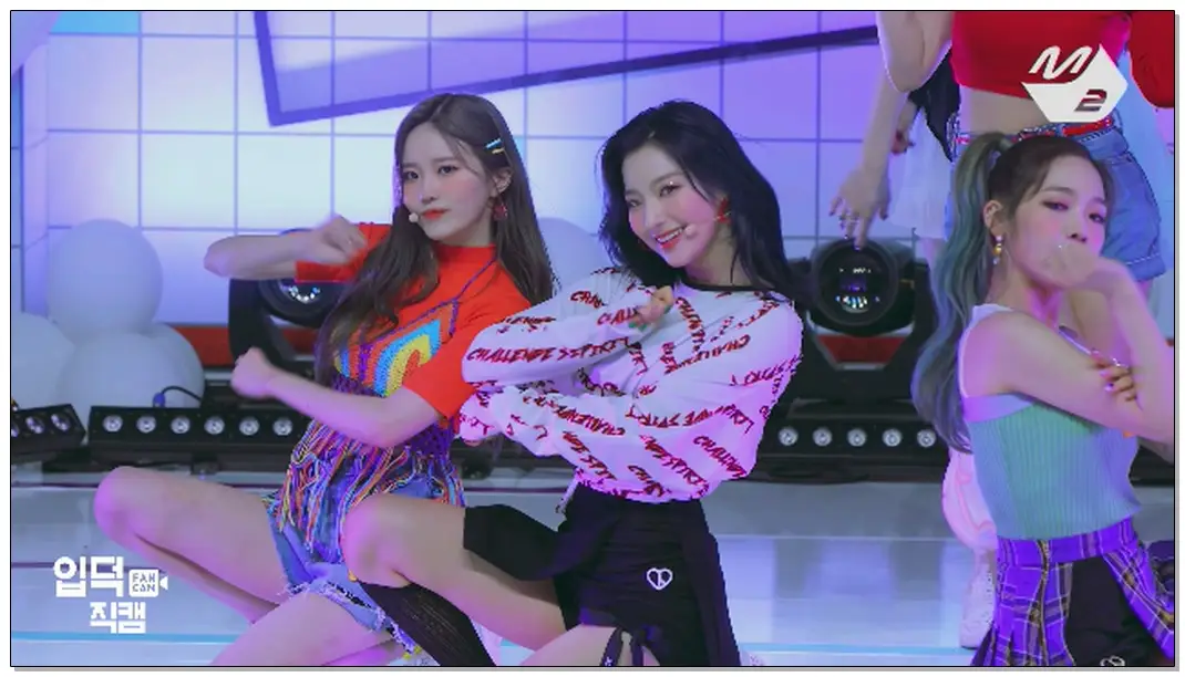 입덕직캠] #프로미스나인 #이새롬 #직캠 ‘FUN!’ (#fromis_9 LEE SAE ROM #FanCam), MCOUNTDOWN_2019.6.6