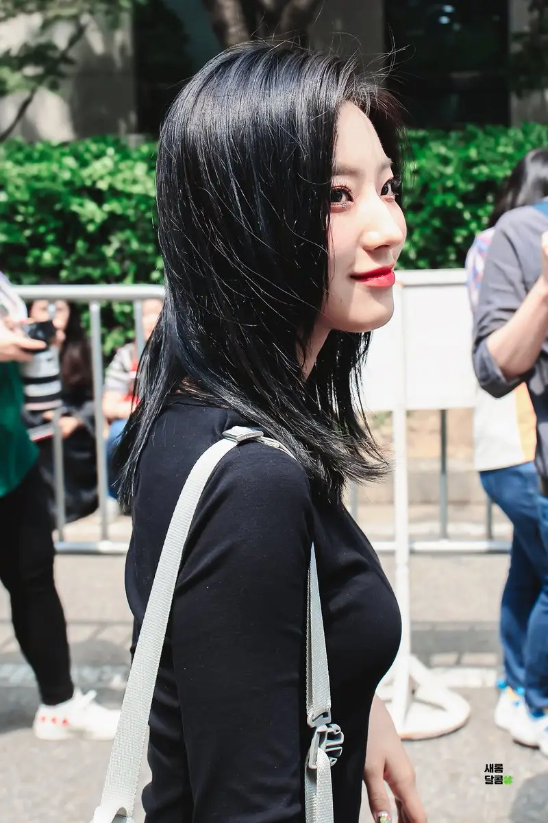 프로미스나인 이새롬 @출근길