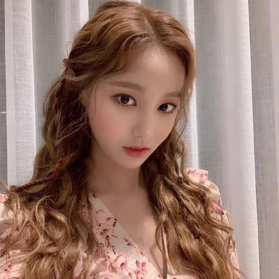 모모랜드 연우 (인별)
