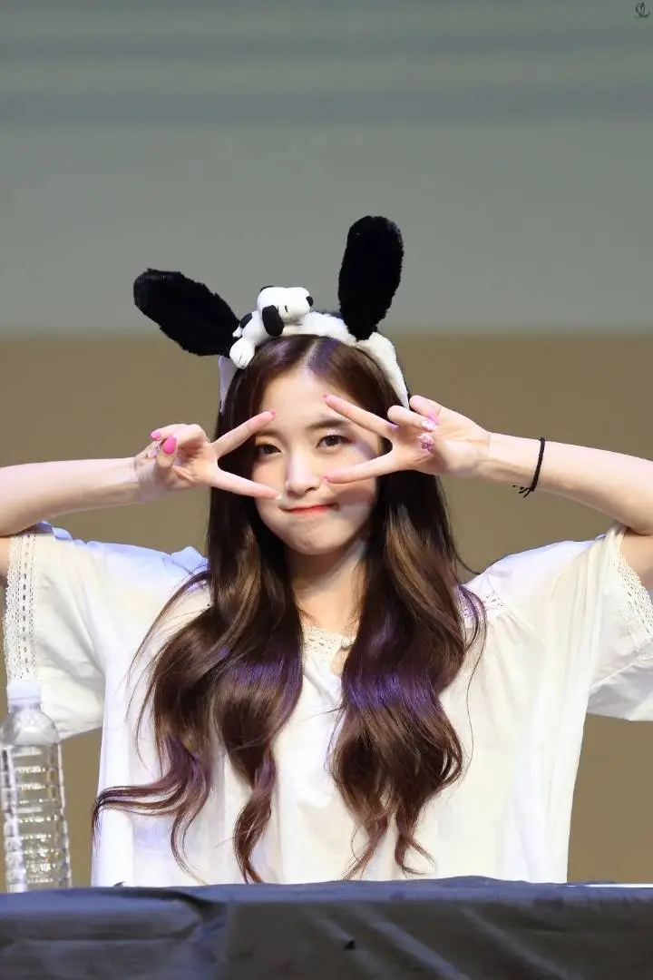 오마이걸 팬사인회.jpg