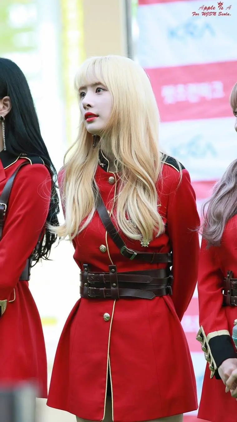컴백하는.. 우주소녀 설아.jpgif
