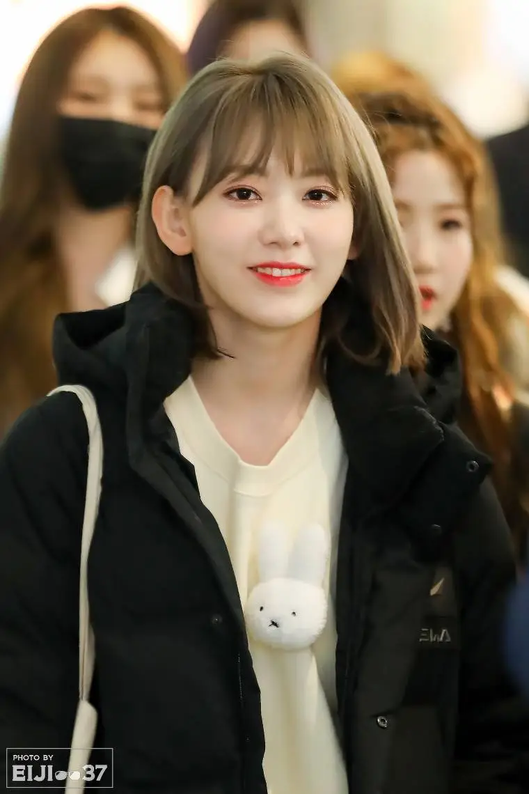 IZ*ONE(아이즈원) 미야와키 사쿠라