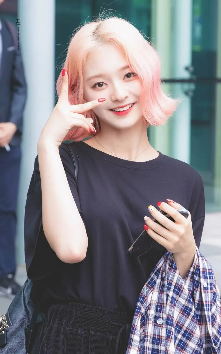 #프로미스나인 #이나경 라디오 출근길.jpg