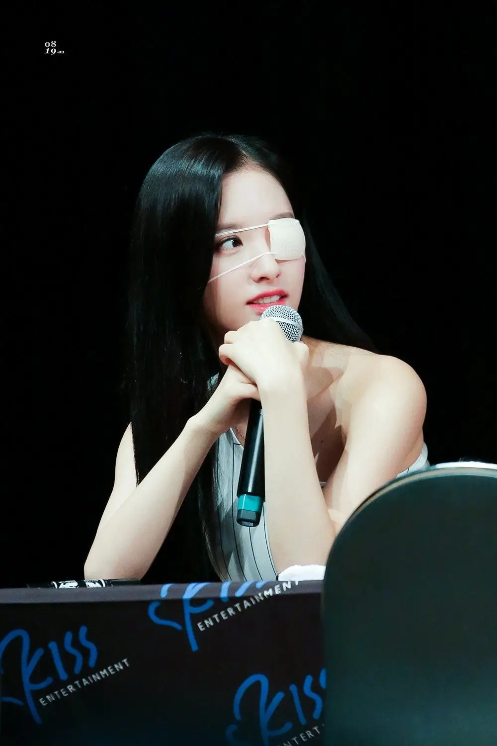 드디어 안대를 벗은 우주소녀 보나