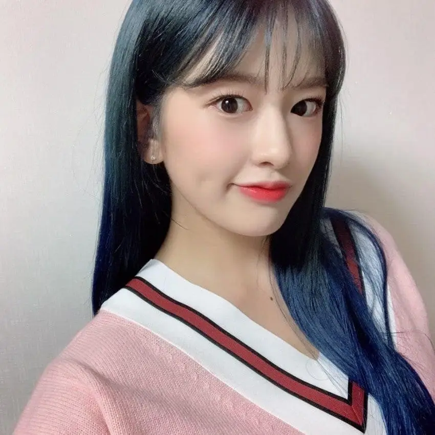 아이즈원 안유진.insta