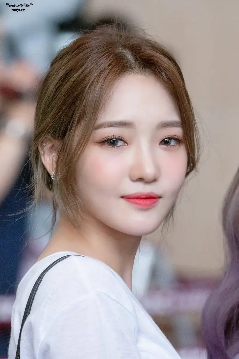 1일 1회 4일차 노지선(프로미스나인).jpg