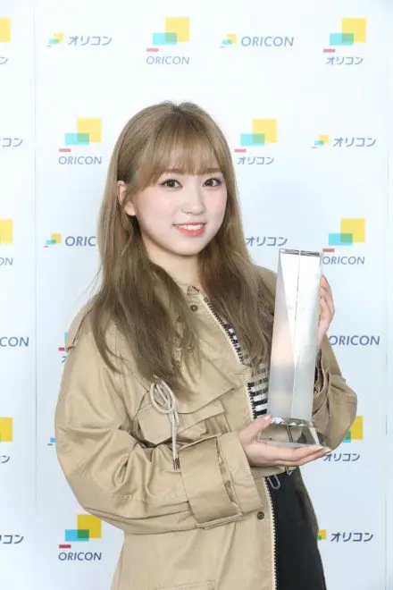 #아이즈원, 오리콘 상반기 신인그룹 최다 판매 앨범상 수상