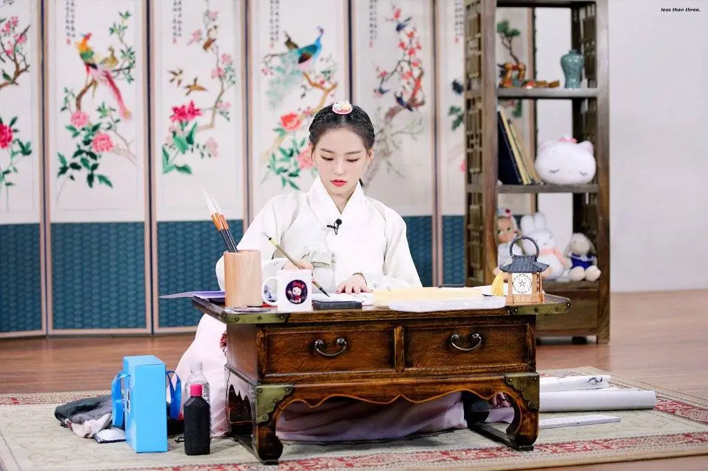 CLC 예은의 무대 안팎의 차이