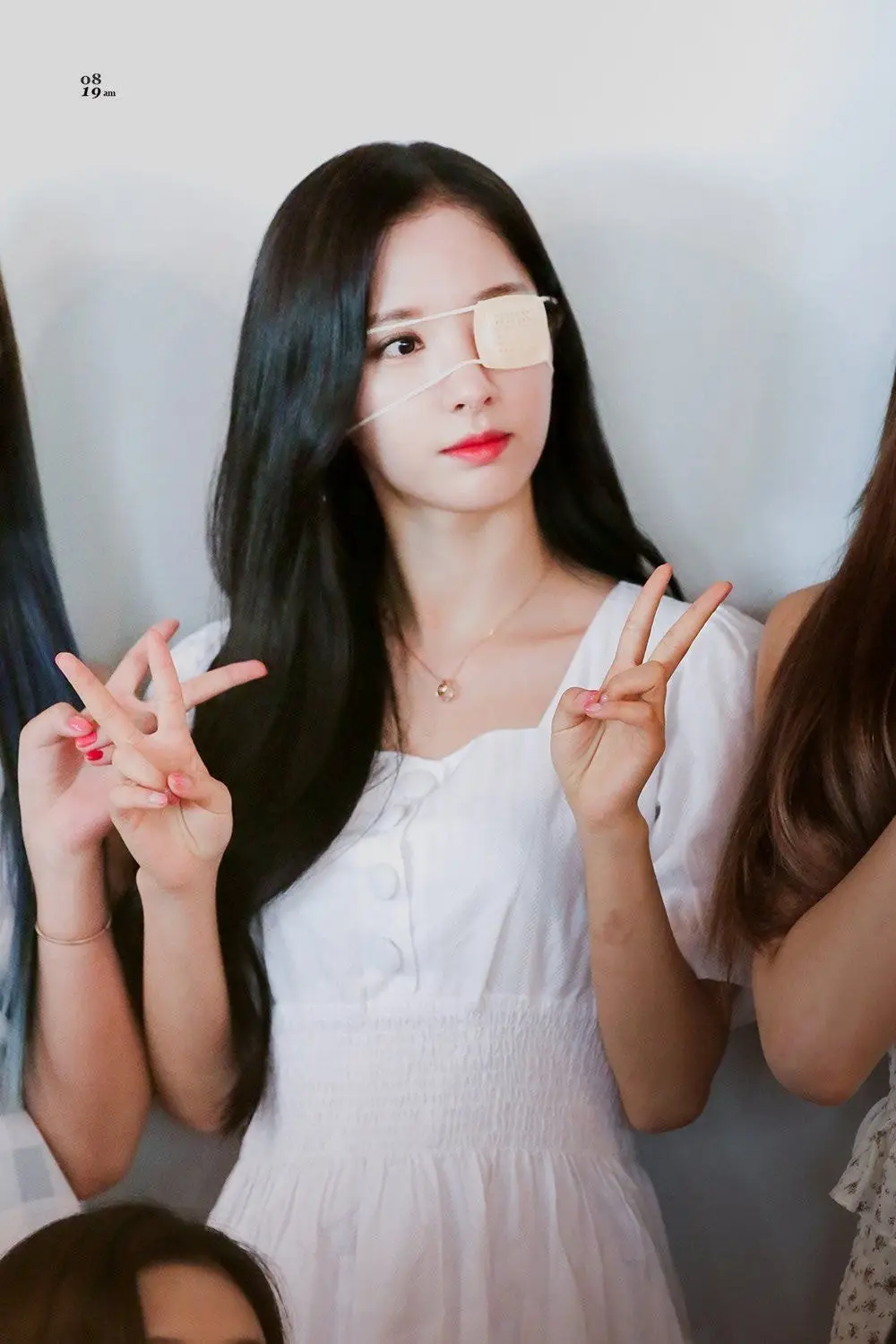 드디어 안대를 벗은 우주소녀 보나