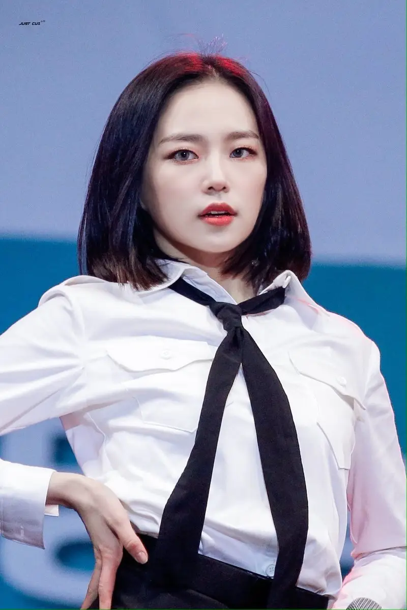 단발 예은(CLC).gif