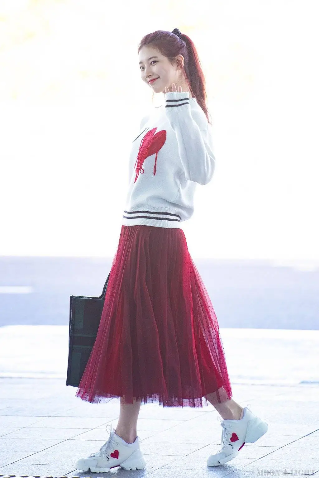 (스스압) 오늘 생일을 맞은 수지.jpgif