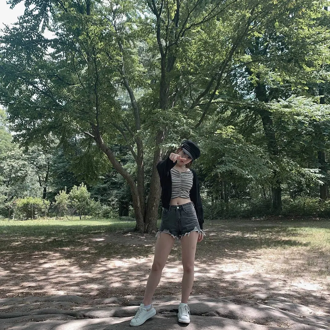 내수차별 최예나..(뉴욕).jpg