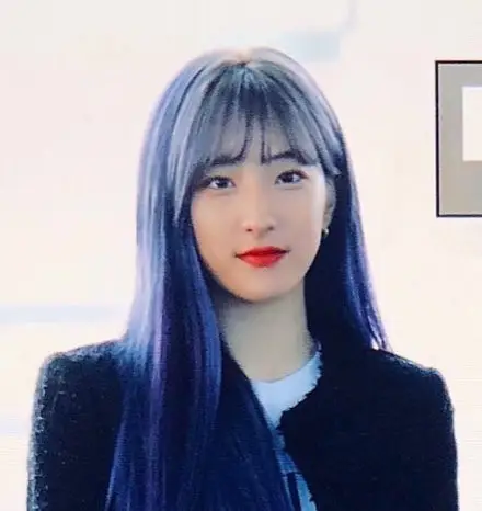 우주소녀 보라색 헤어 은서