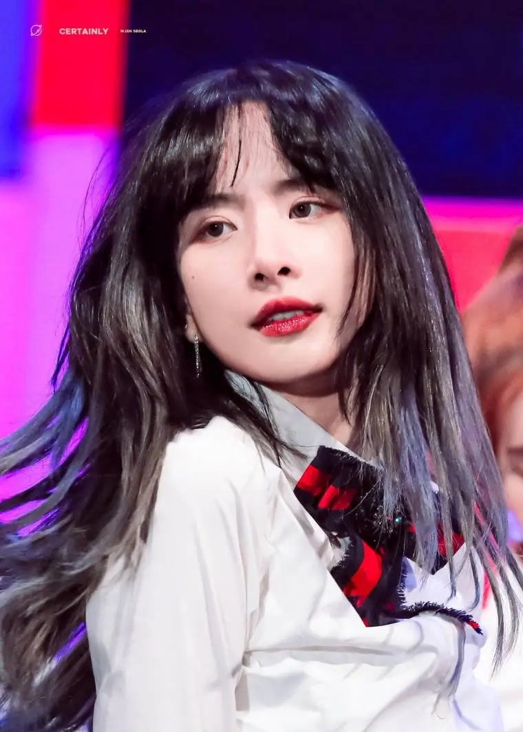 컴백하는.. 우주소녀 설아.jpgif
