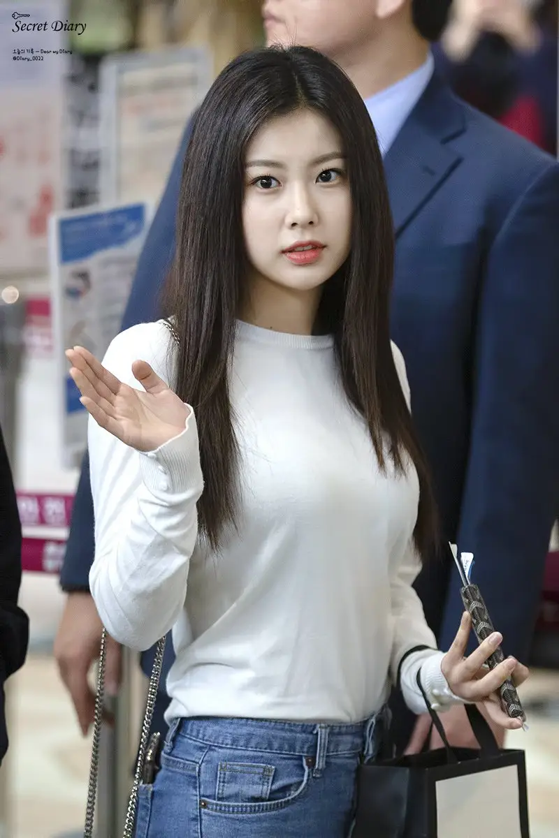 출국하는 #강혜원 #아이즈원