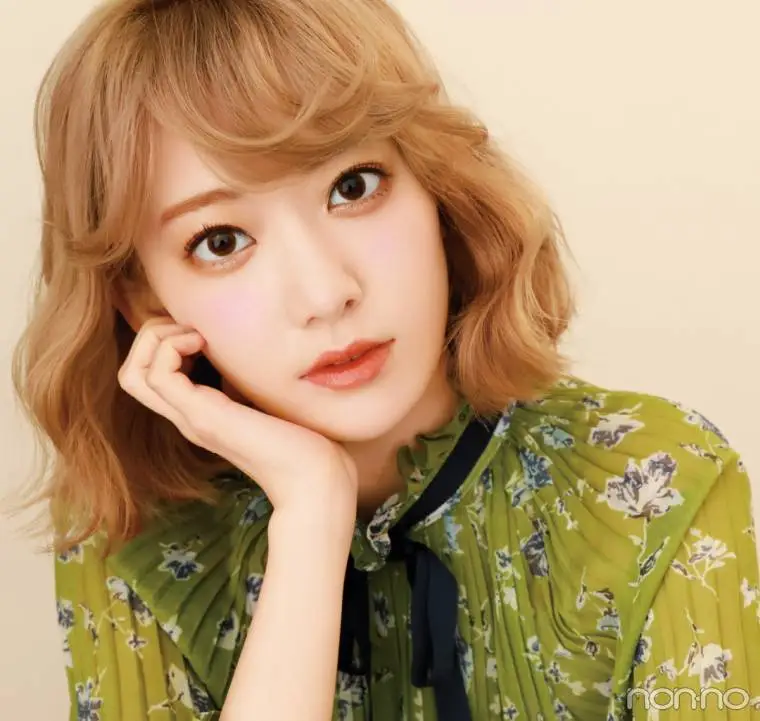 아이즈원 사쿠라(논노 웹 매거진)