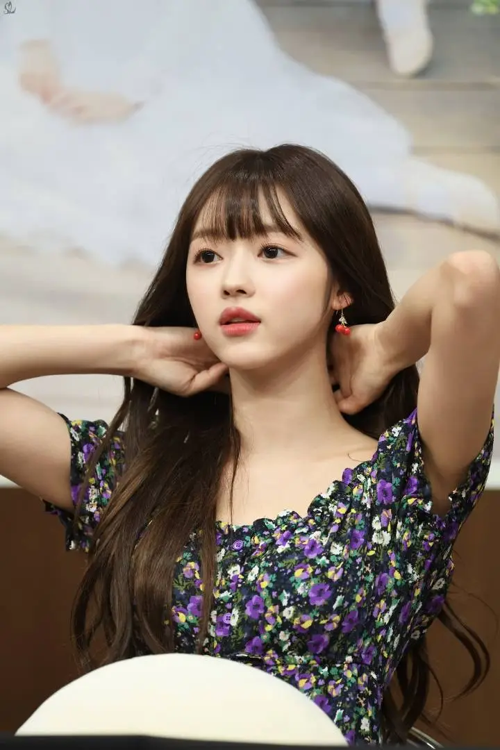 오마이걸 팬사인회.jpg
