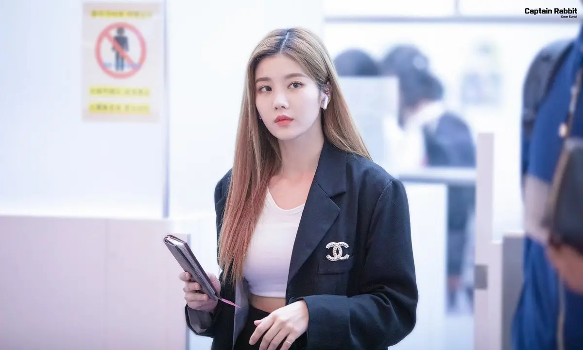 입국하는 #권은비 #아이즈원