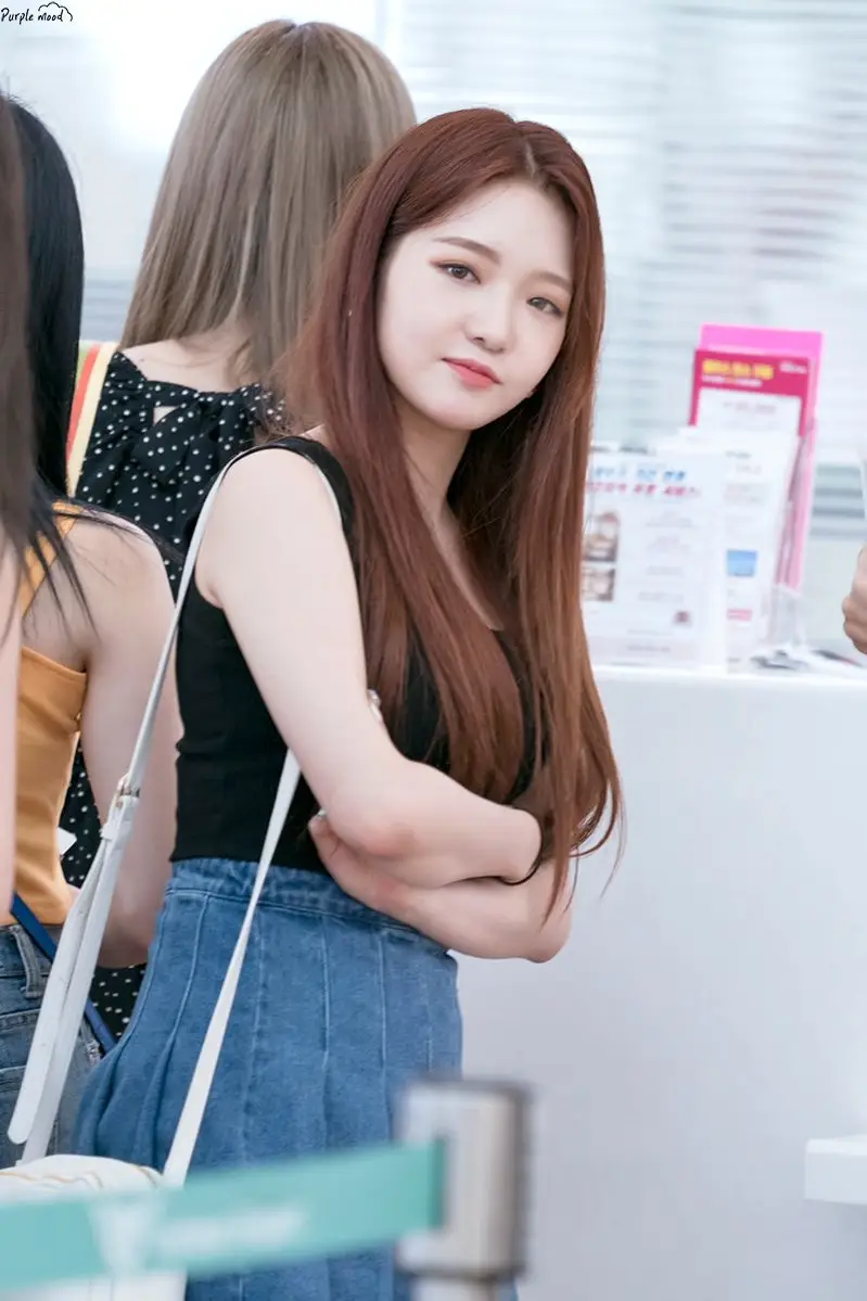 출국하는... #프로미스나인 #노지선.jpg