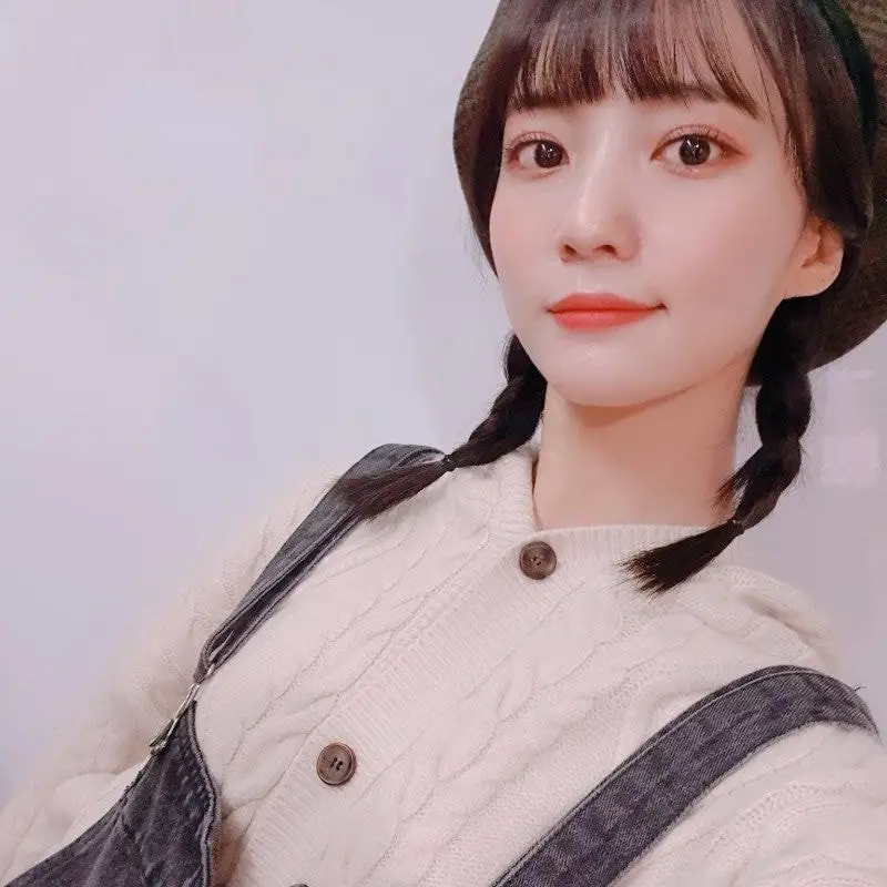 오늘자 오마이걸 비니.twitter