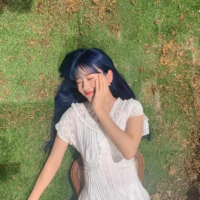 아이즈원 안유진.insta