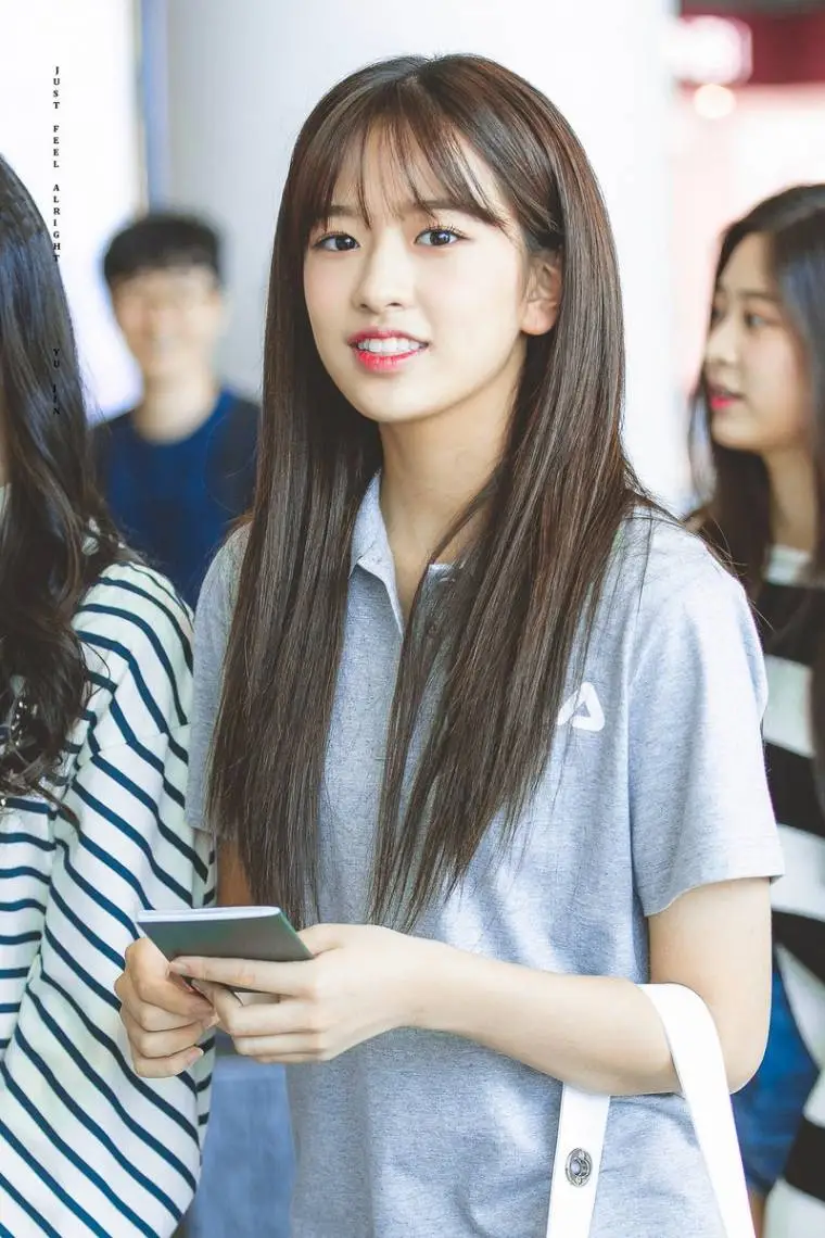 공항에서 #안유진