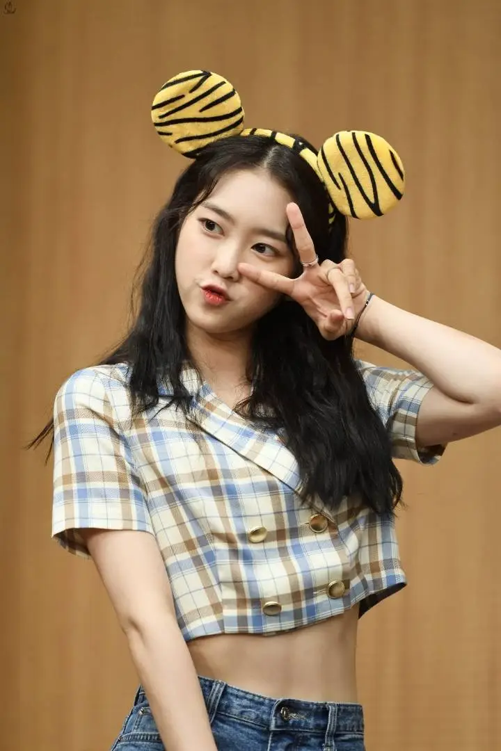 오마이걸 팬사인회.jpg