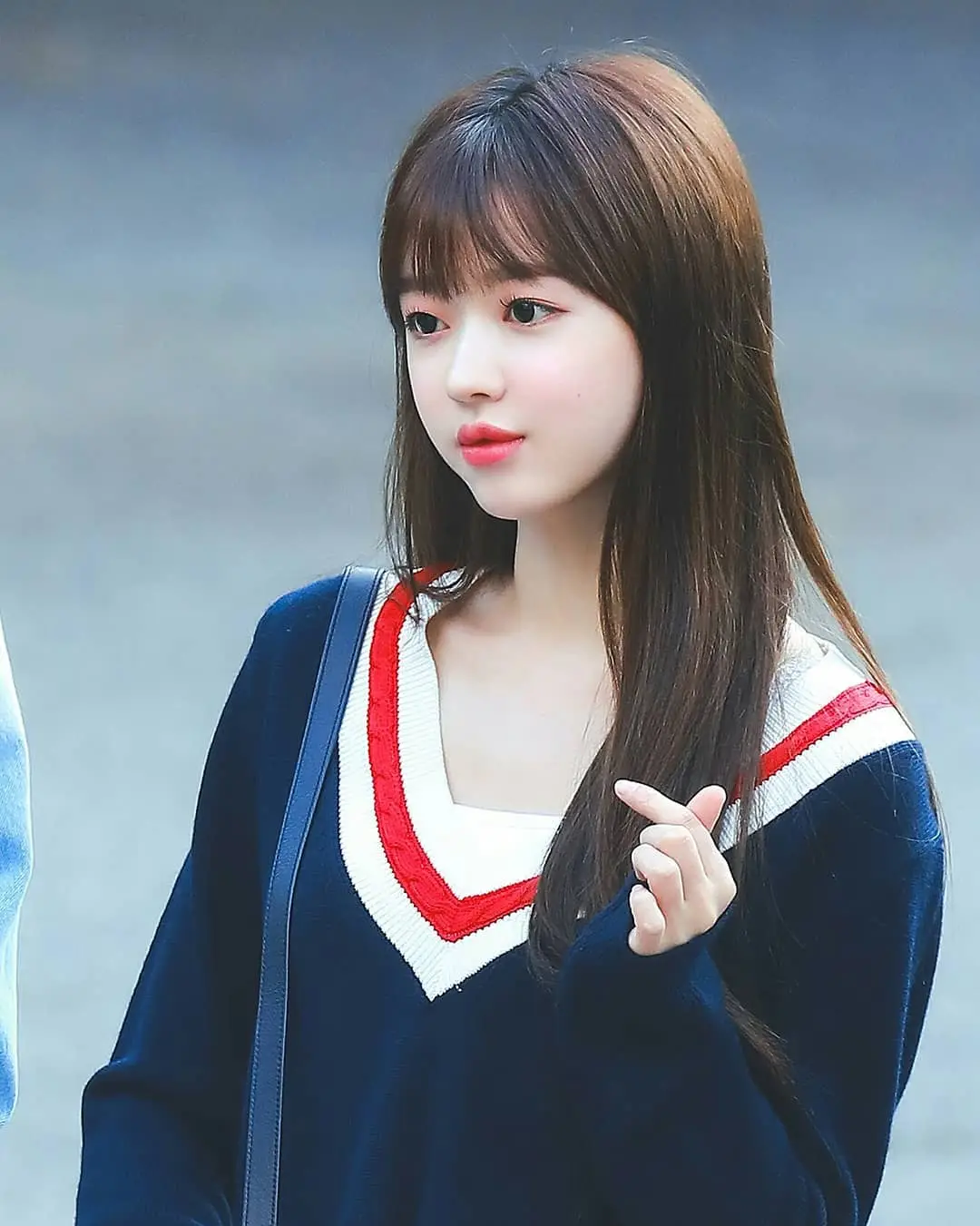 출근길 유아(유시아) #오마이걸