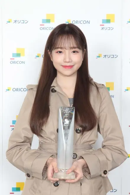 #아이즈원, 오리콘 상반기 신인그룹 최다 판매 앨범상 수상