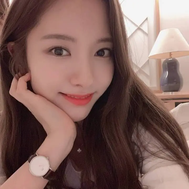 중학교 시절 우주소녀 보나