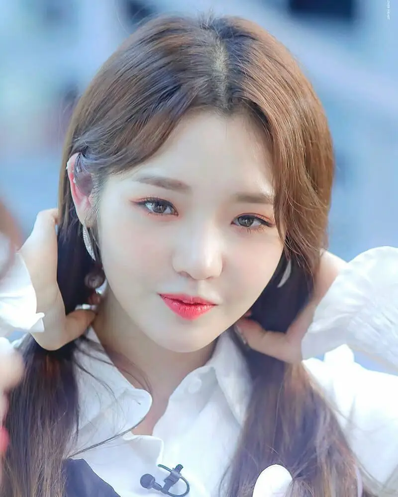 1일 1회 4일차 노지선(프로미스나인).jpg