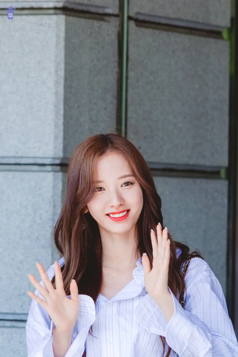 안녕하세요 #보나 출근길 #우주소녀