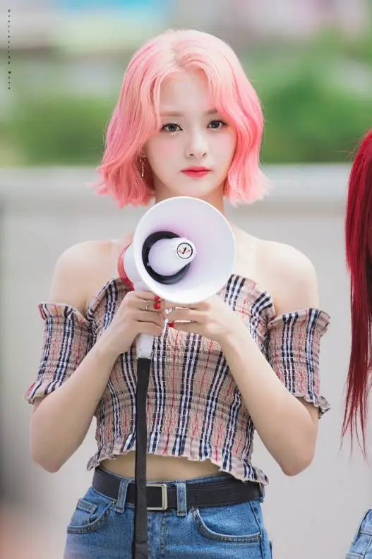 新 단발 여신 #프로미스나인 #이나경.jpg