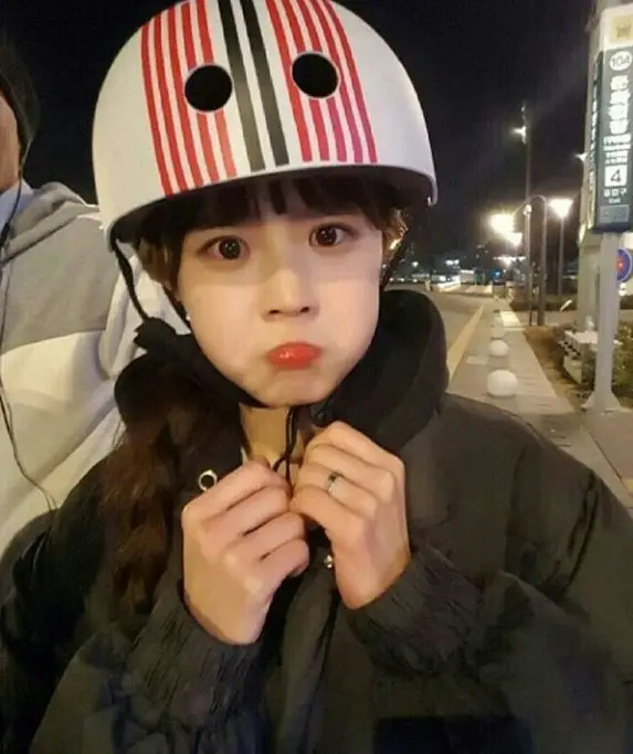 프로미스나인 송하빵