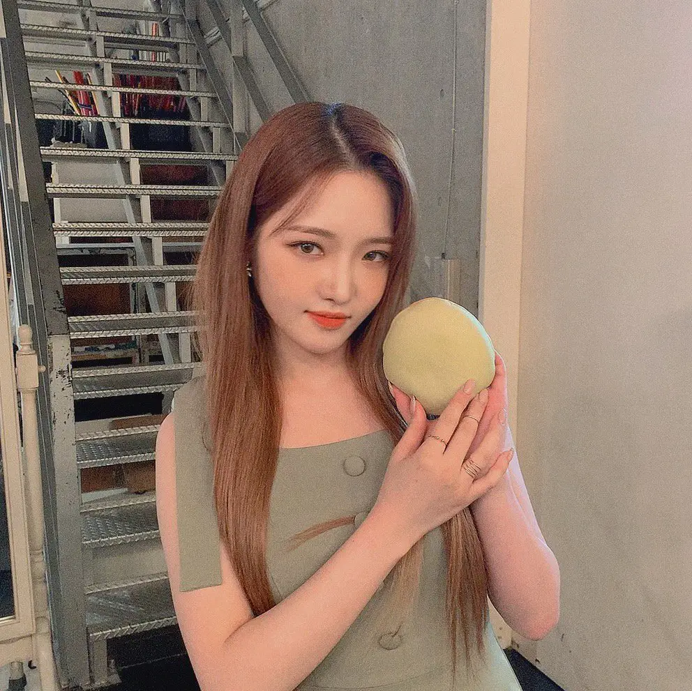 [트윗] #프로미스나인 #지선