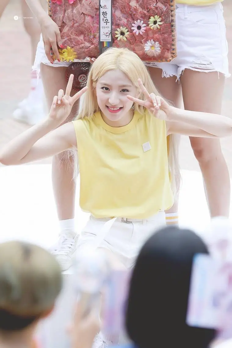 #은서 (#우주소녀) & #비니 (#오마이걸) & #새롬 (#프로미스나인)