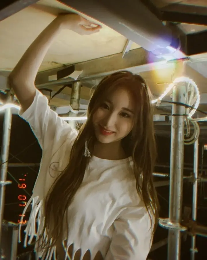 아이즈원 채연.jpg