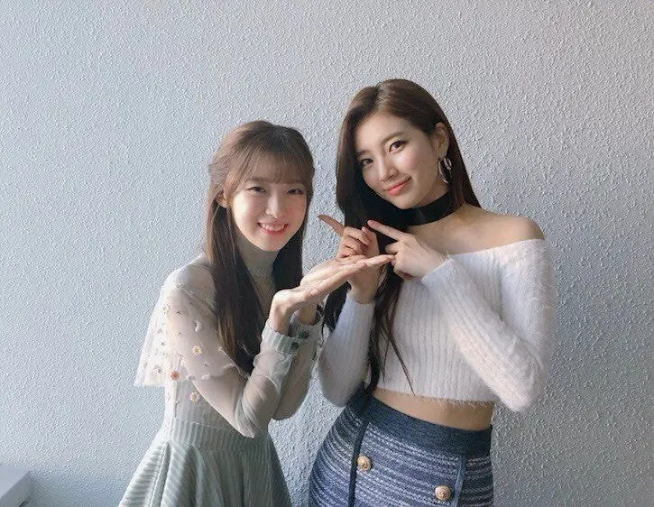 오마이걸 아린 (with.수지)