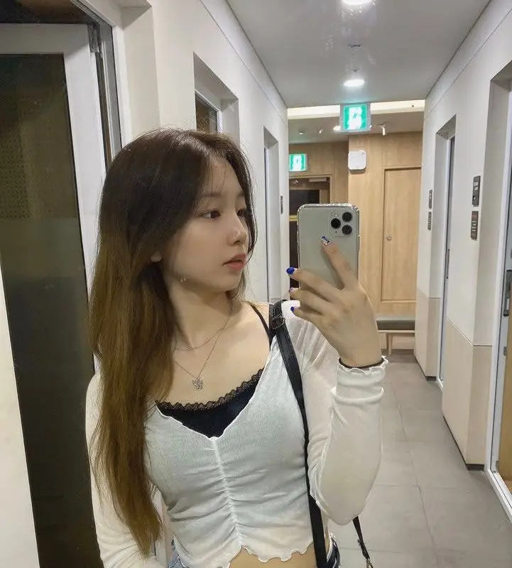 로켓펀치 연희.twitter