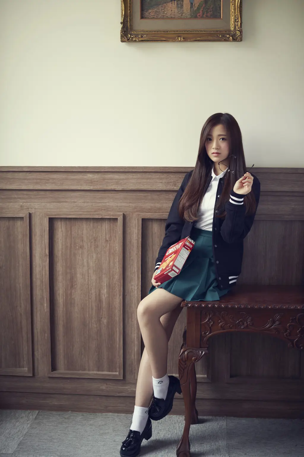 에이프릴 컴백 컨셉티저 공개.jpg