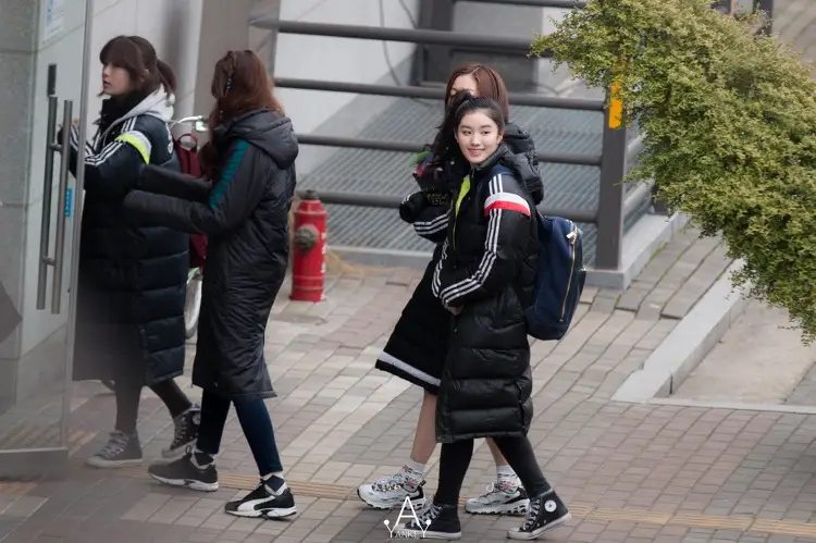 프로듀스101 출근길 사진.jpg