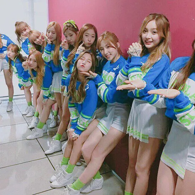 우주소녀 160409 인스타그램.jpg