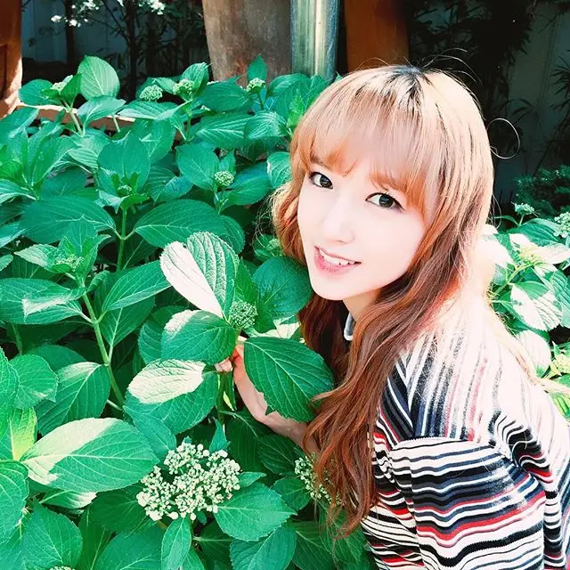 우주소녀 160601 인스타그램.jpg