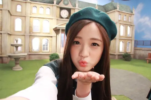 에이프릴 뮤직비디오 현장 셀카